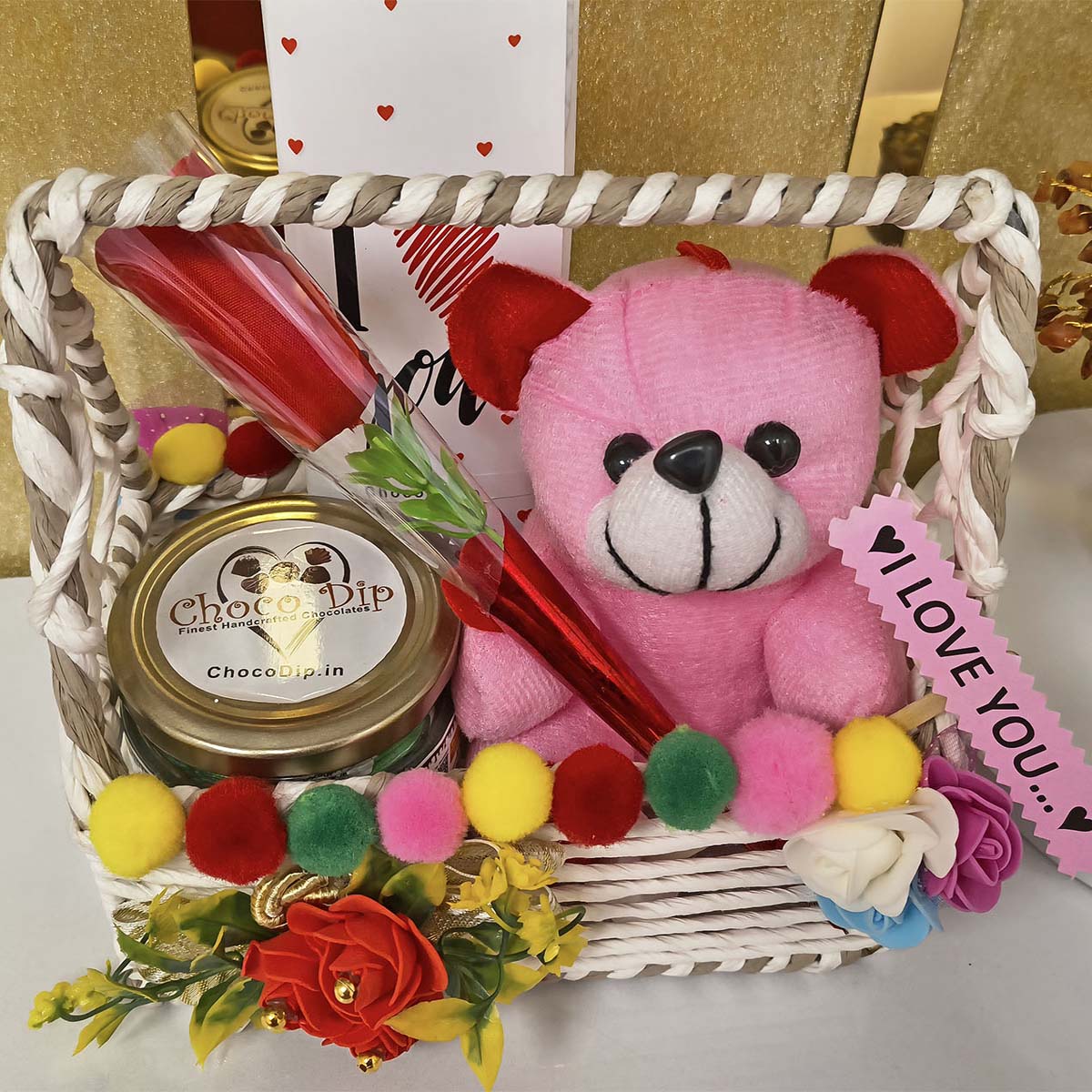 I LOVE YOU VALENTINE GIFT HAMPER